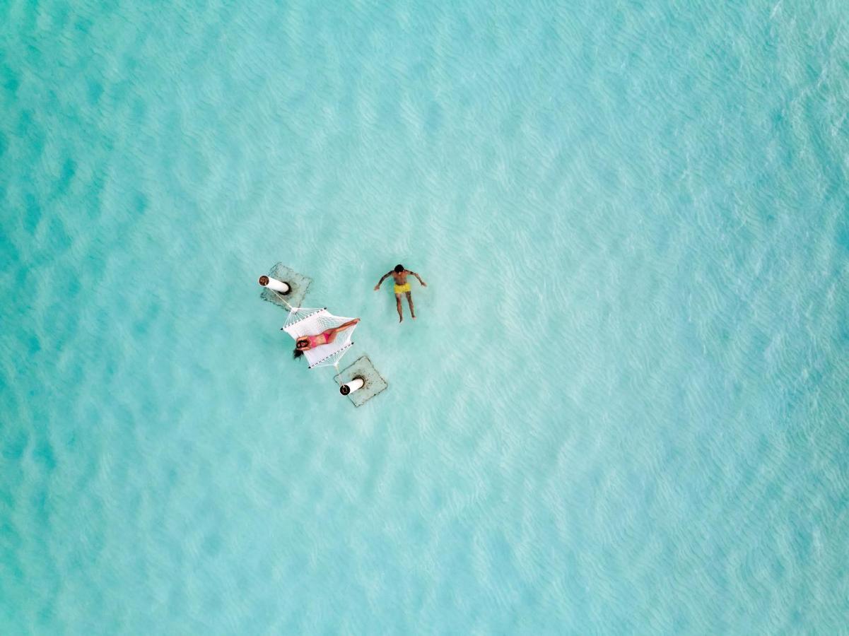 The Standard, Huruvalhi Maldives (Adults Only) Meedhoo  Exterior photo Aerial view of the lagoon