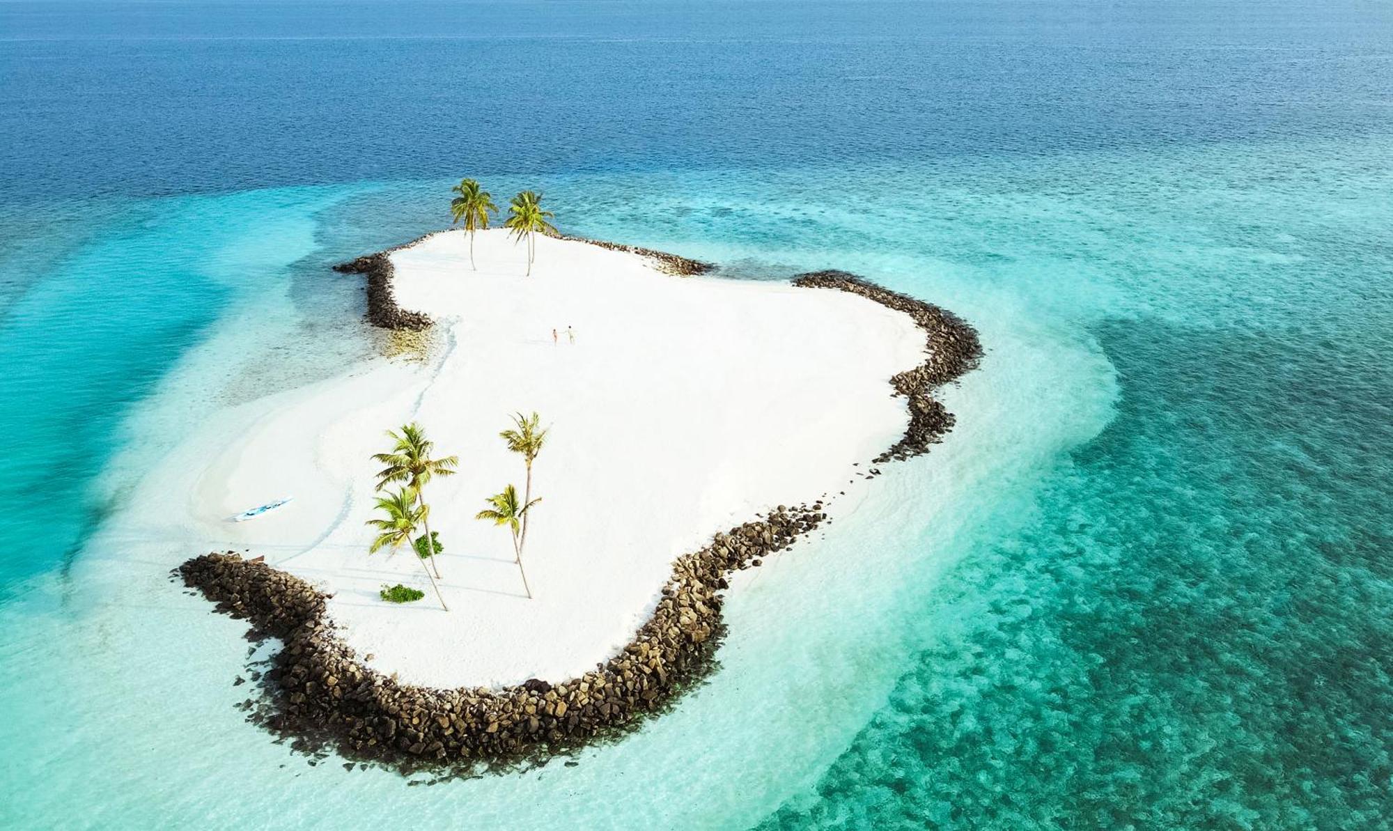 The Standard, Huruvalhi Maldives (Adults Only) Meedhoo  Exterior photo A small island in Maldives